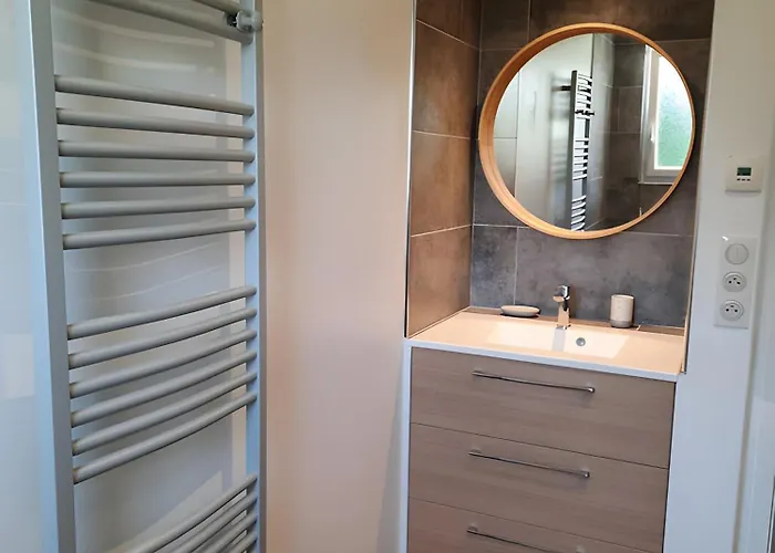 Avec Salle De Jeux بيت للعطل